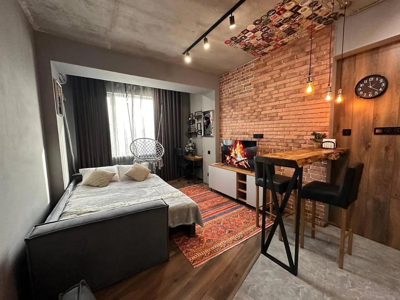 Cozy Apartment In Almaty
