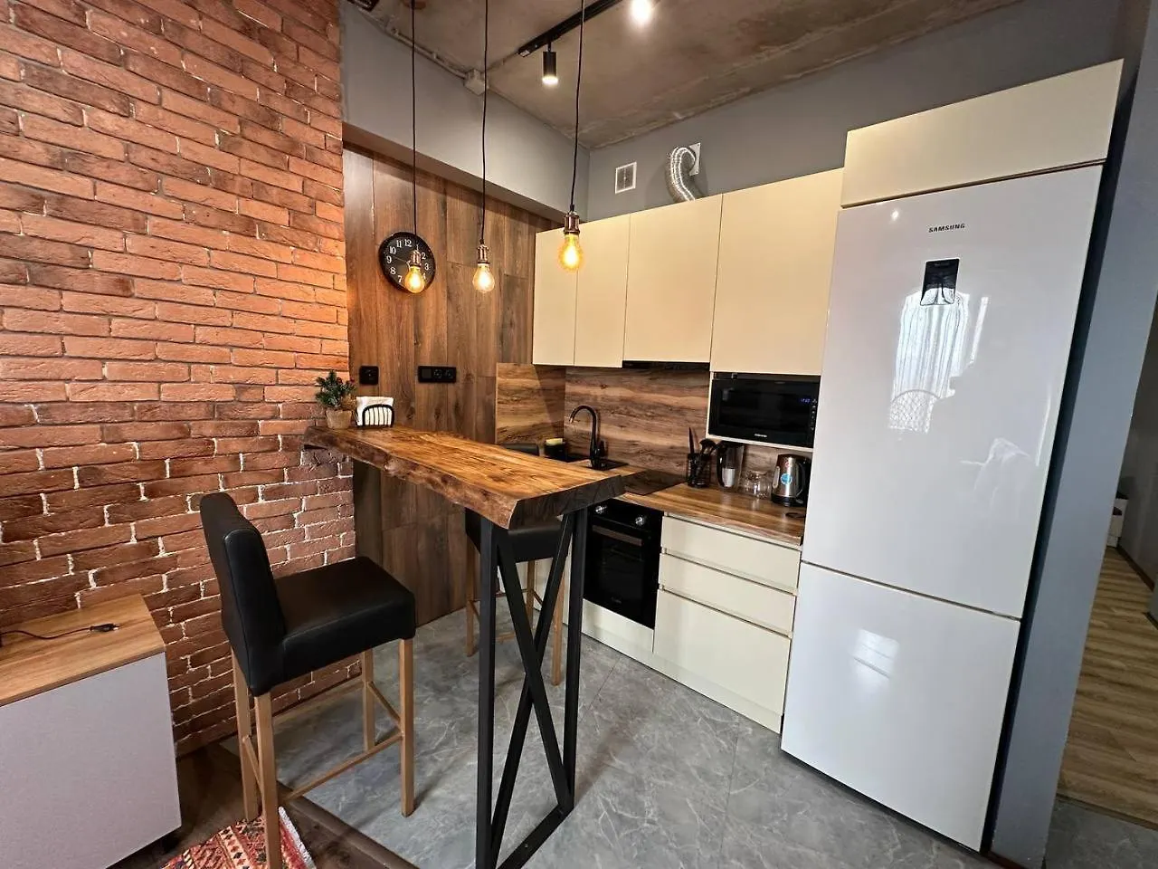 Cozy Apartment In Almaty